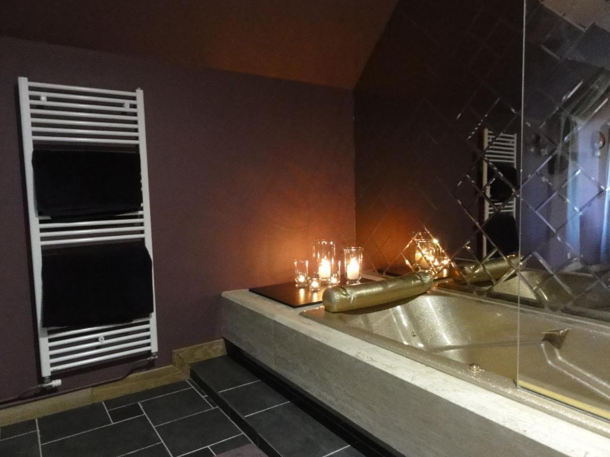 Le Manoir Des Tuileries Bed & Breakfast Rouffilhac Екстериор снимка